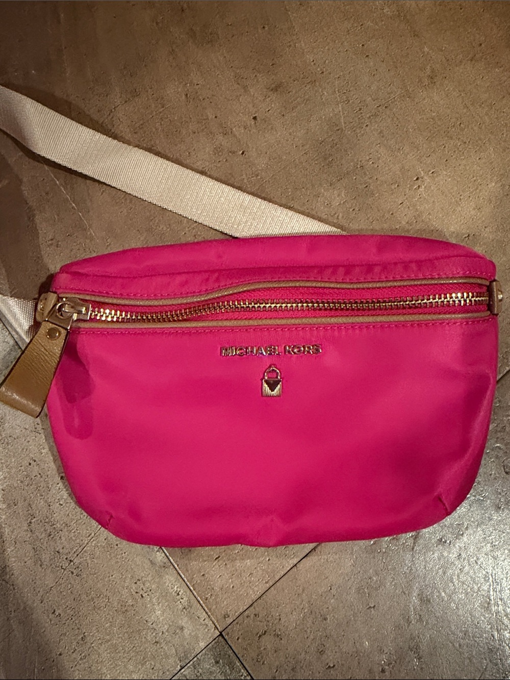 Michael Kors Fanny Pack - Picture 2 of 2